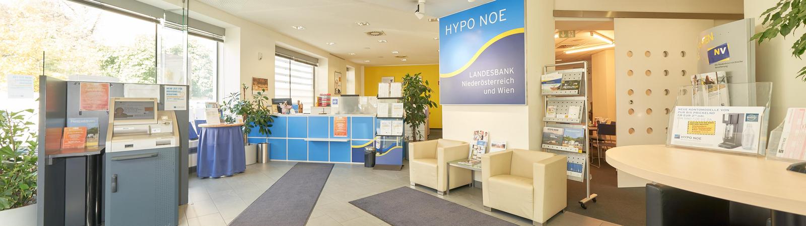 HYPO NOE Filiale Floridsdorf Innenansicht