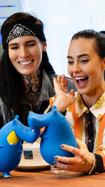 Bianca und Sabrina Kontowechsel