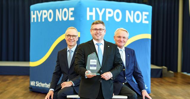 Vorstand Wolfgang Viehauser, Landesrat Ludwig Scherlitzko und Vorstand Udo Birkner