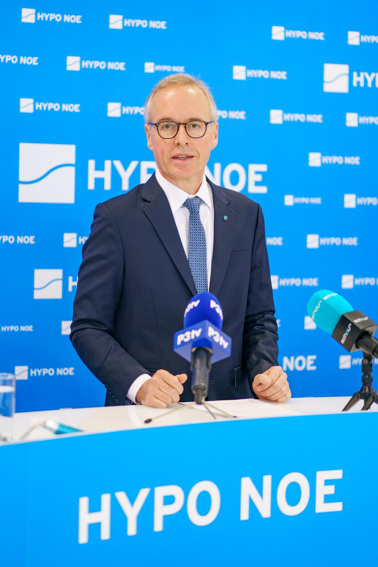 Bild 17 von 19 – Album Pressekonferenz Wohnrechner.at