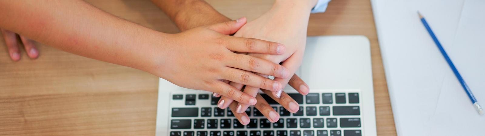 Die HYPO NOE steckt für Sie die Hände zusammen, um die besten Lösungen zu ermöglichen