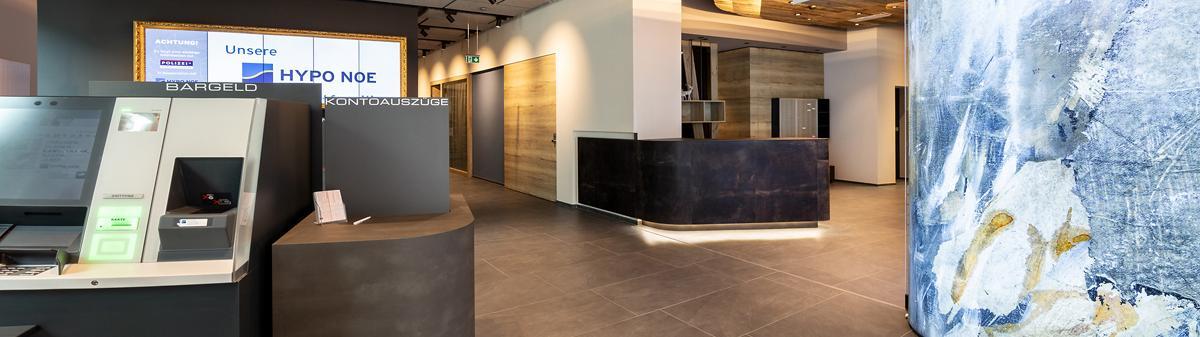 Innenansicht der HYPO NOE Filiale Wien Wipplingerstraße